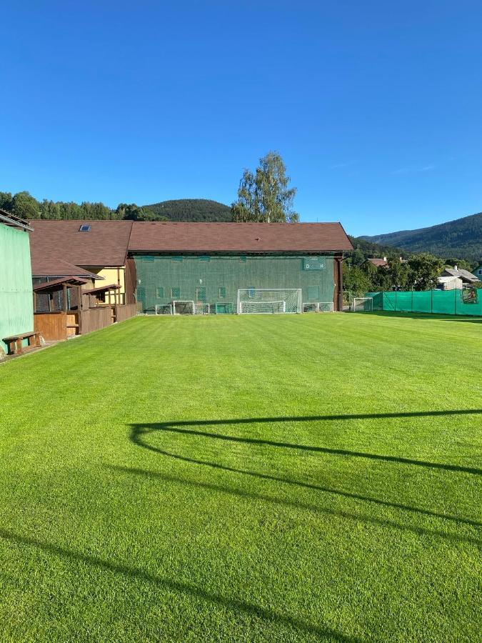 Relax Centrum Gol Loucna nad Desnou Luaran gambar