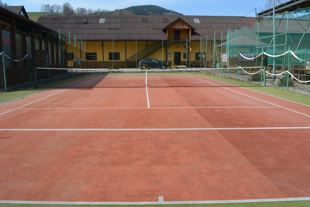 Relax Centrum Gol Loucna nad Desnou Luaran gambar
